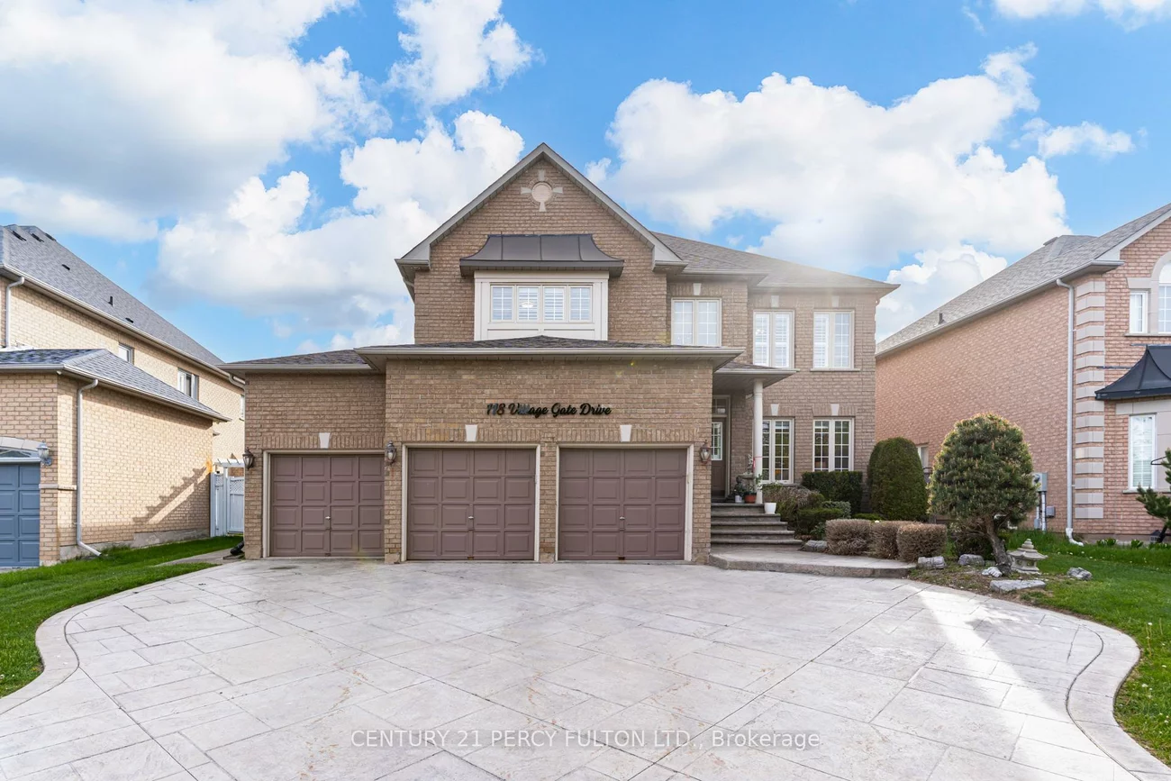 118, Village Gate, Cachet, Markham