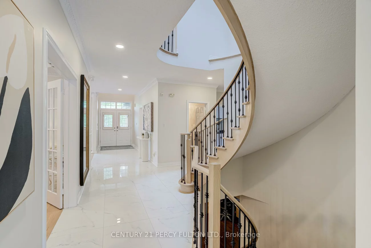118, Village Gate, Cachet, Markham