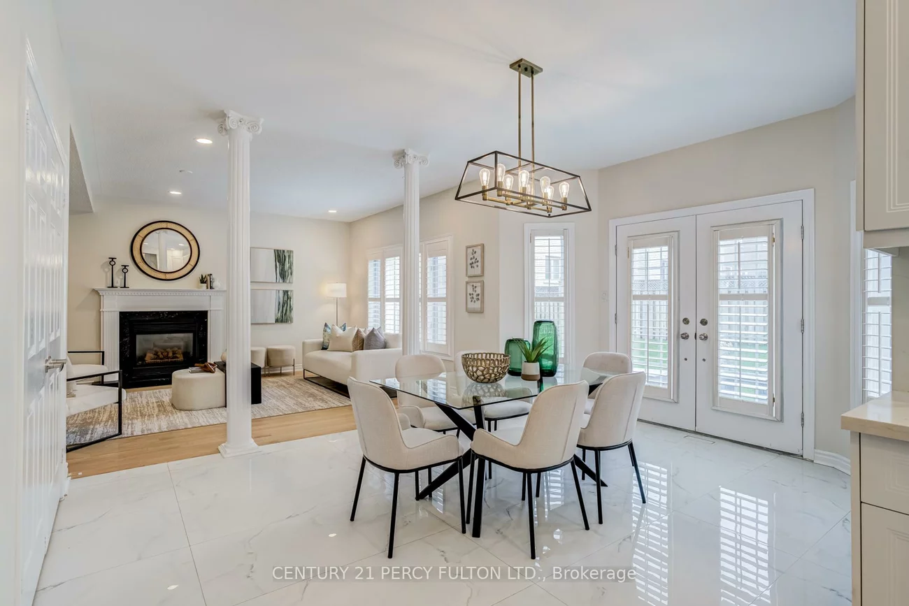 118, Village Gate, Cachet, Markham