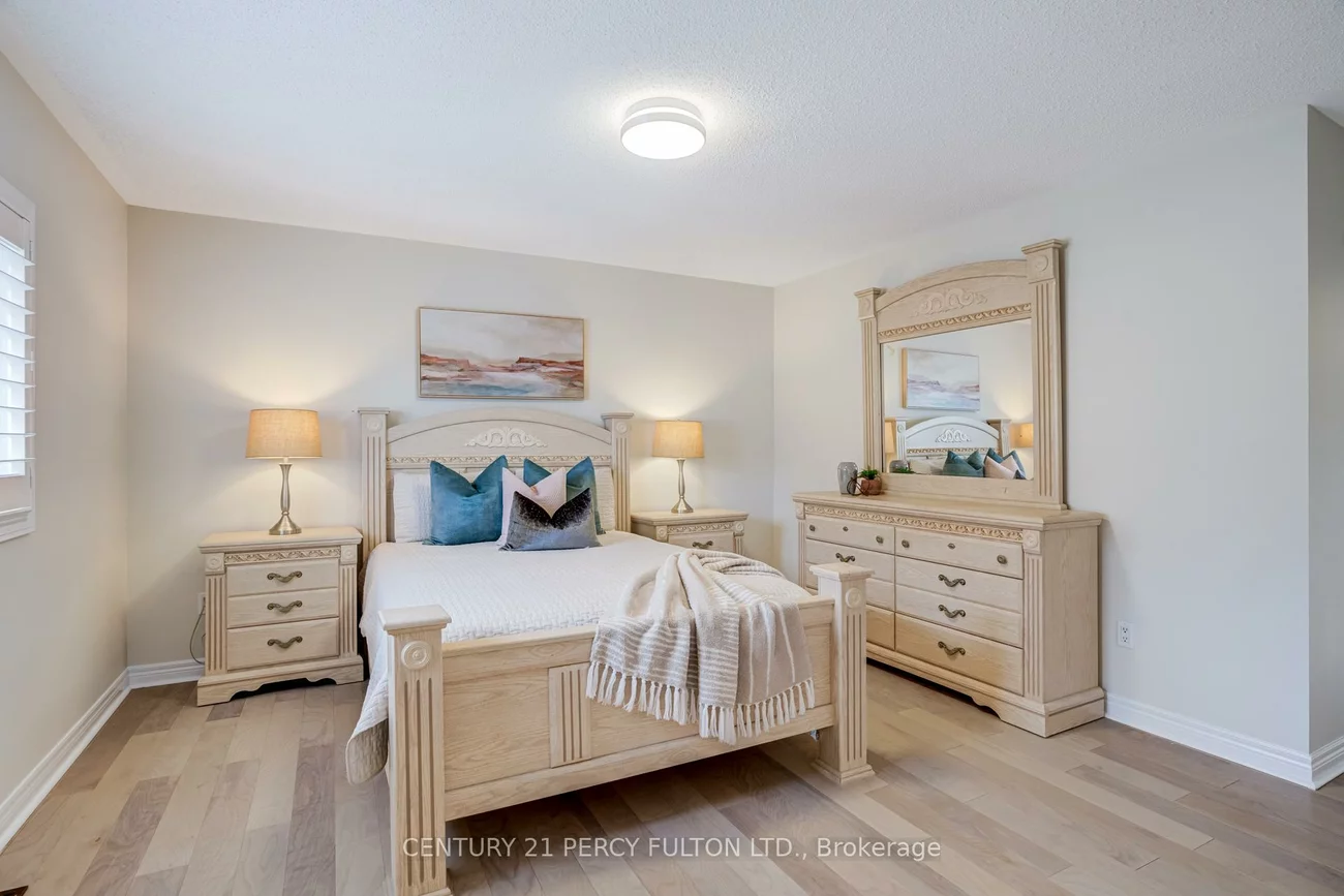 118, Village Gate, Cachet, Markham