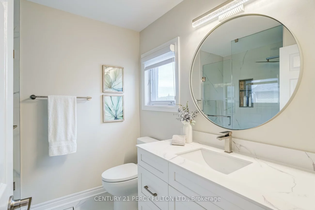 118, Village Gate, Cachet, Markham