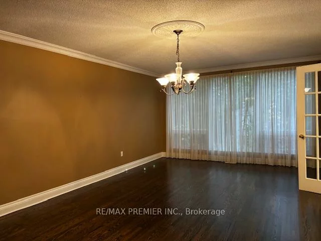 66, Laureleaf, Bayview Glen, Markham