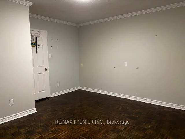 66, Laureleaf, Bayview Glen, Markham