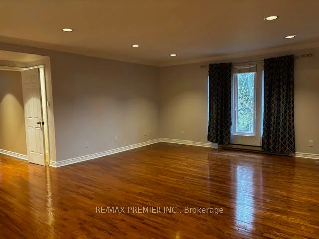 66, Laureleaf, Bayview Glen, Markham