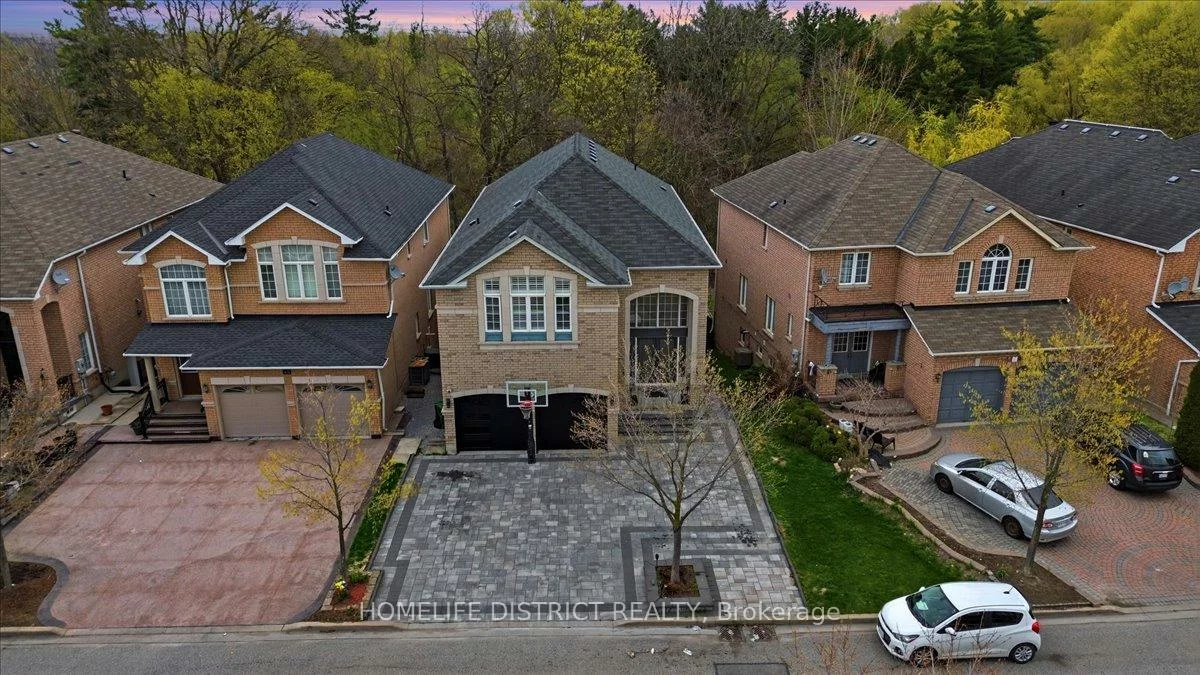 43, Bethany, Cedarwood, Markham