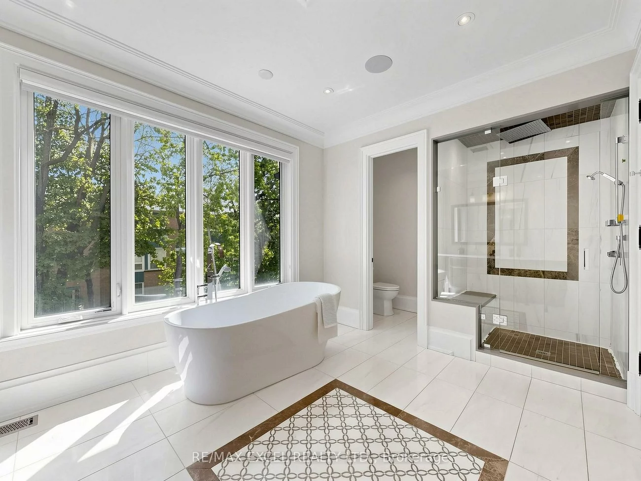 64, SUMMERFELDT, Unionville, Markham