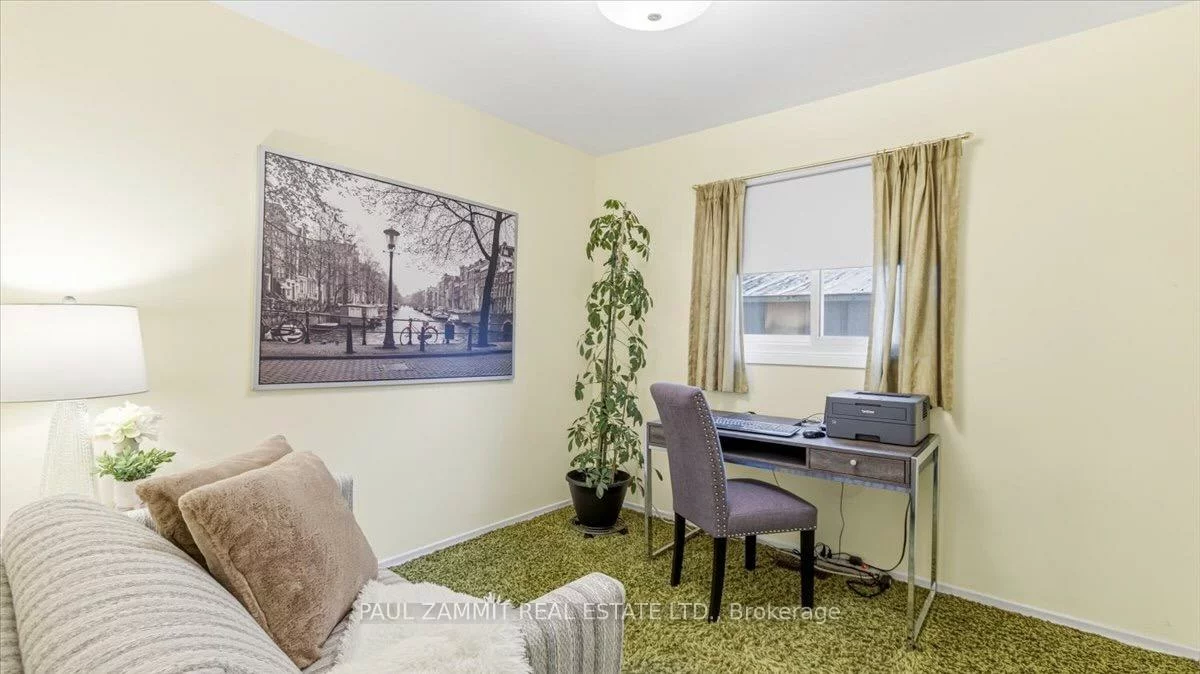 27, Ladyslipper, Bayview Glen, Markham