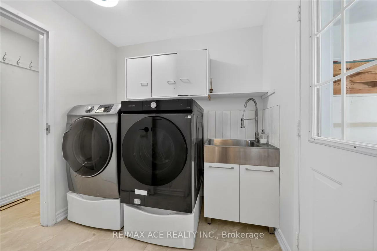 23, Appleview, Greensborough, Markham