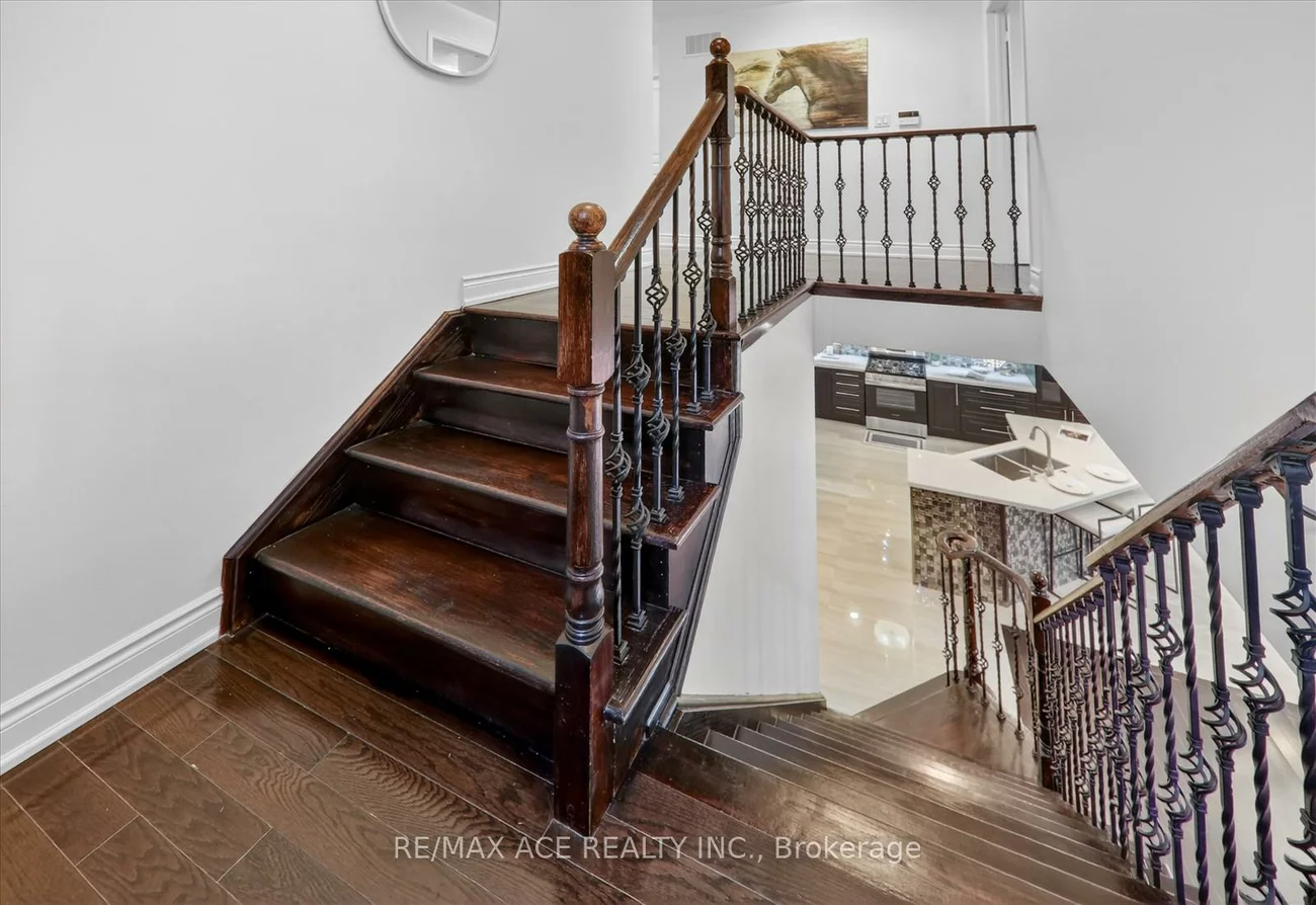23, Appleview, Greensborough, Markham