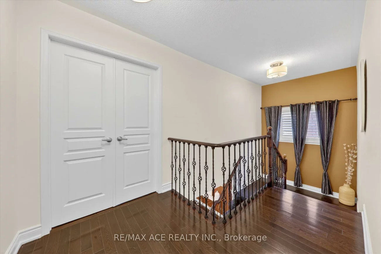 23, Appleview, Greensborough, Markham