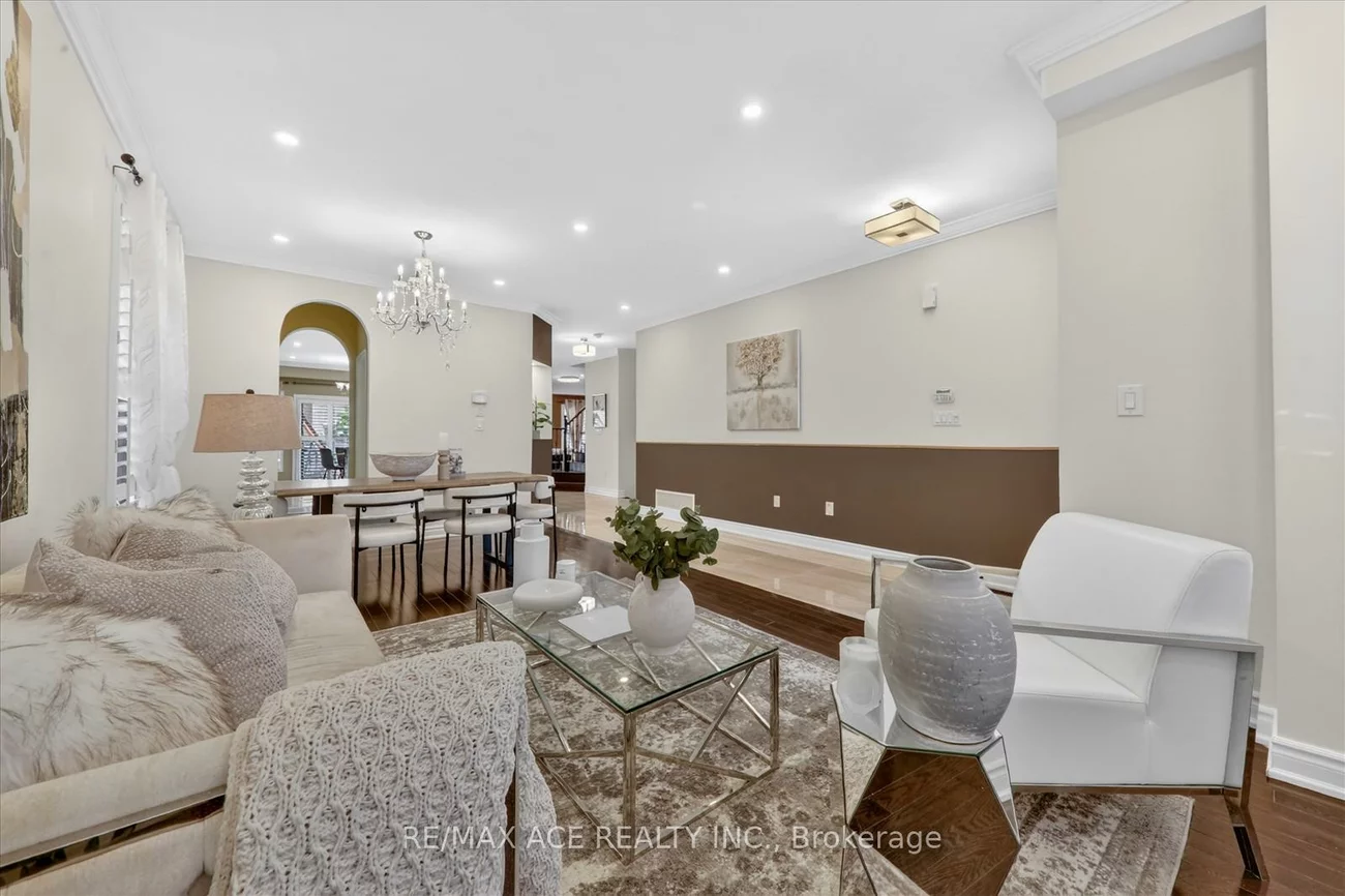 23, Appleview, Greensborough, Markham