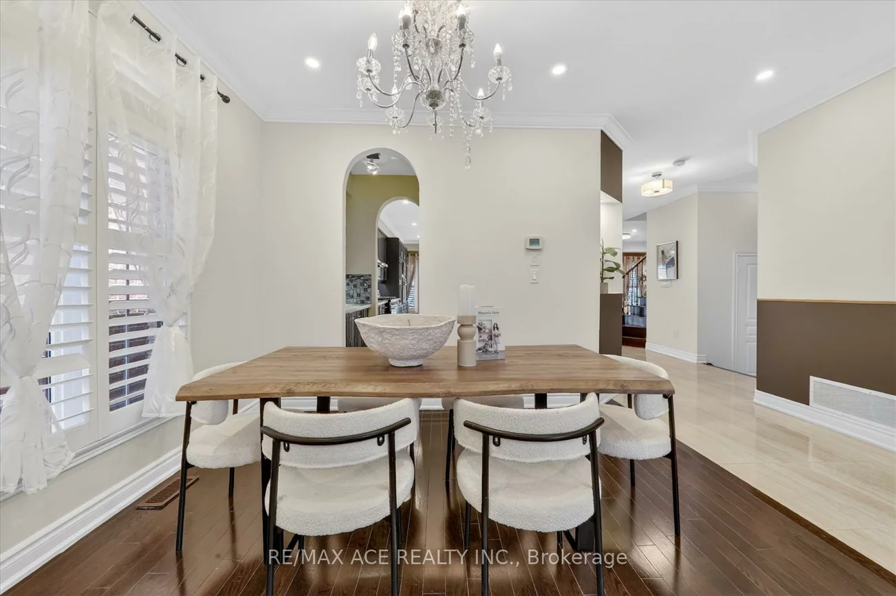 23, Appleview, Greensborough, Markham