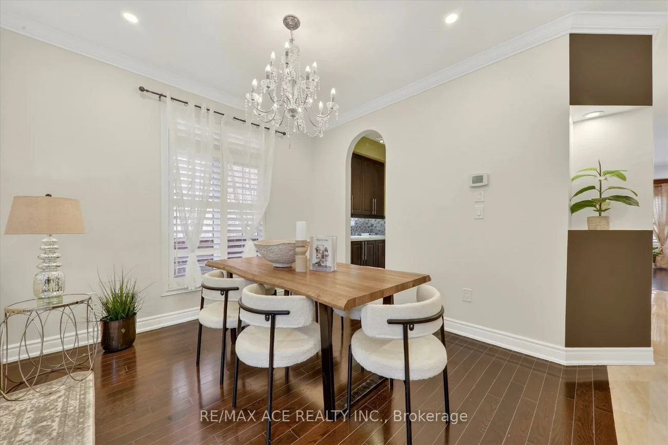 23, Appleview, Greensborough, Markham