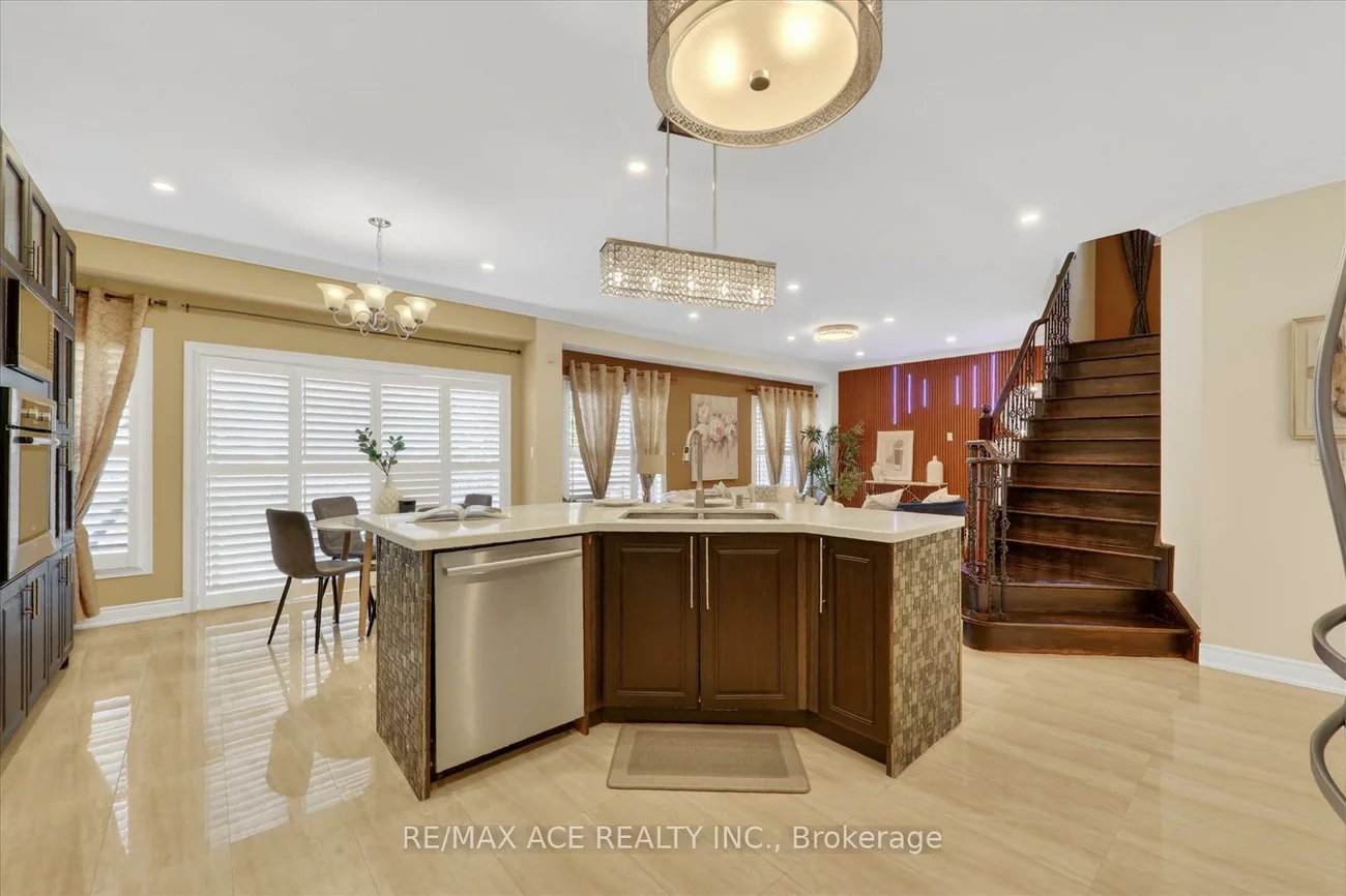 23, Appleview, Greensborough, Markham