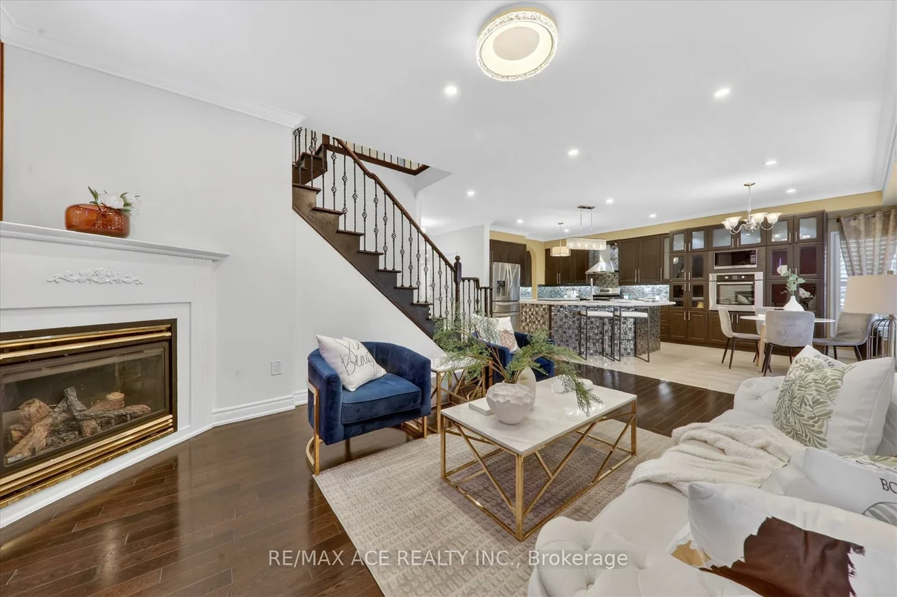 23, Appleview, Greensborough, Markham
