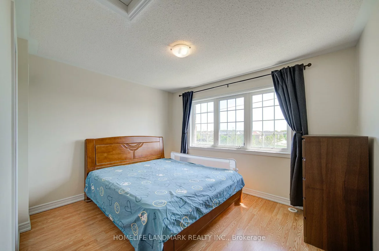 9976, McCowan, Berczy, Markham