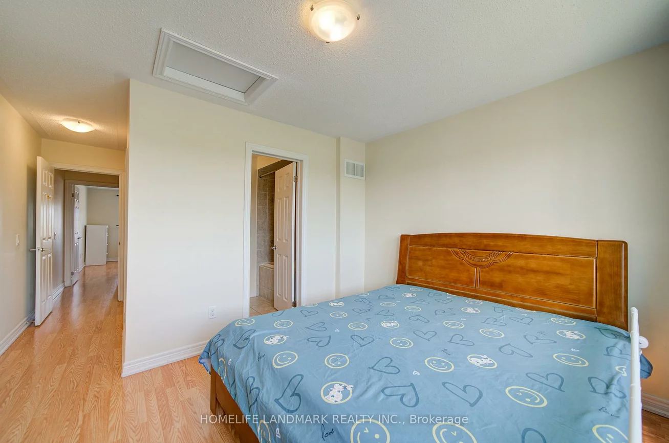 9976, McCowan, Berczy, Markham