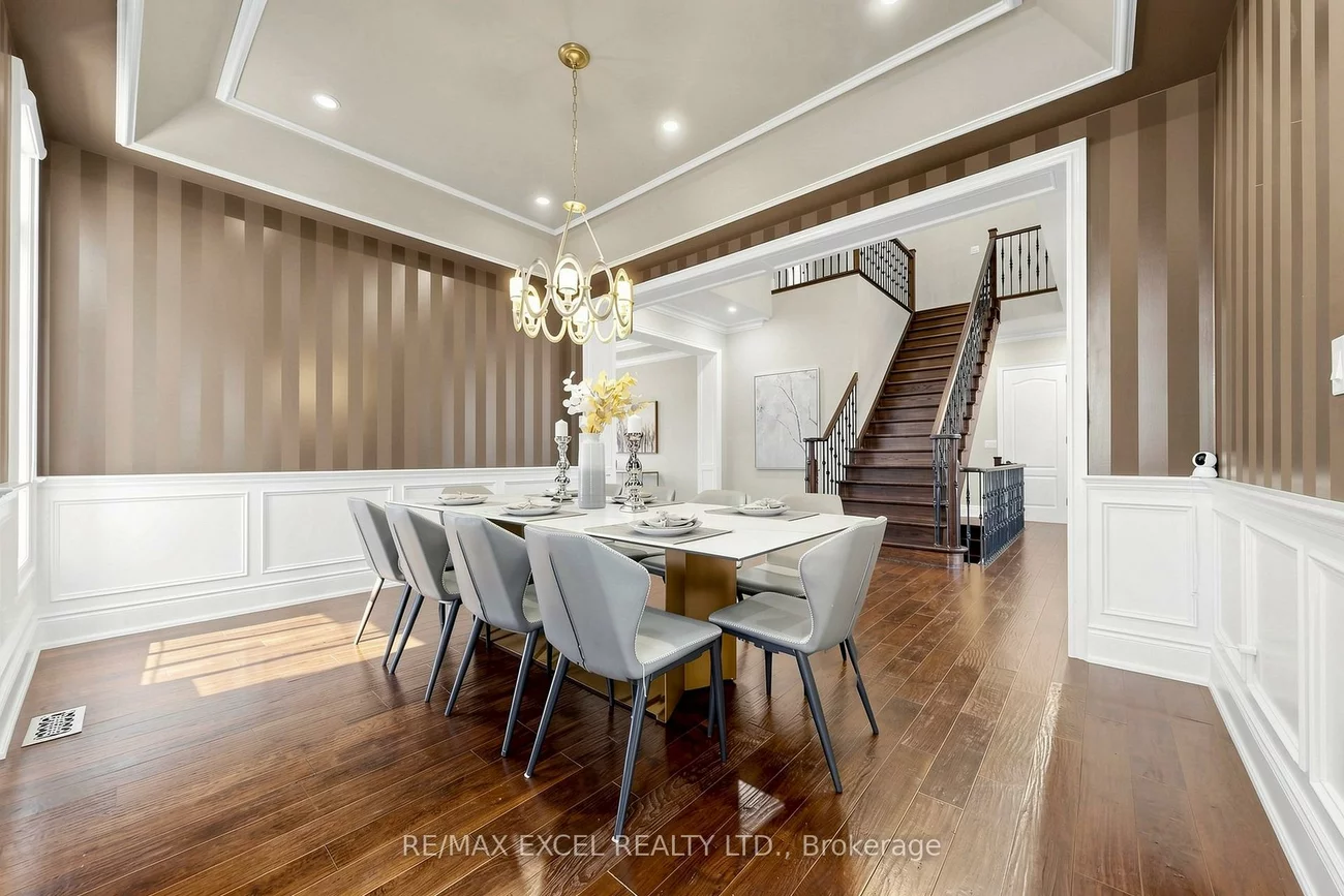10, Royal West, Angus Glen, Markham