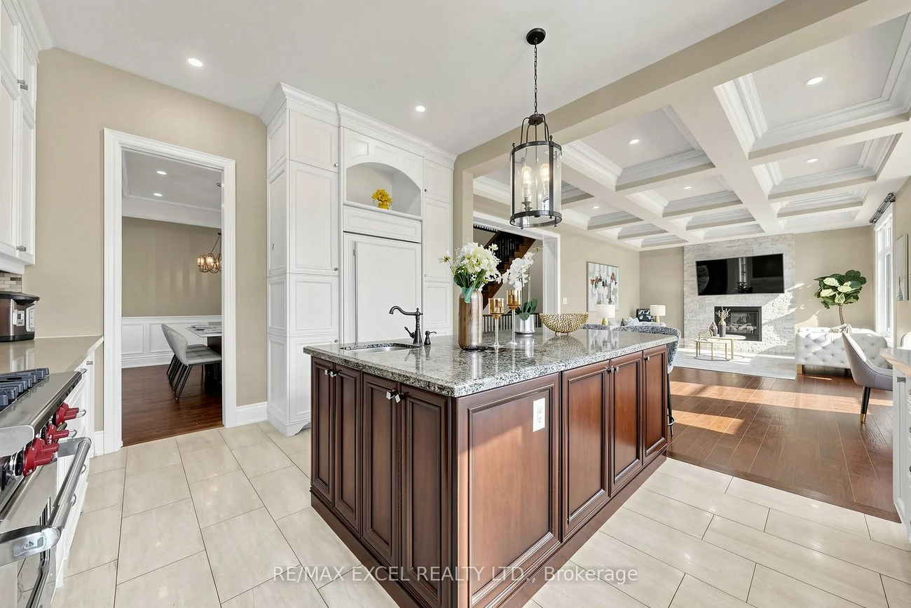 10, Royal West, Angus Glen, Markham
