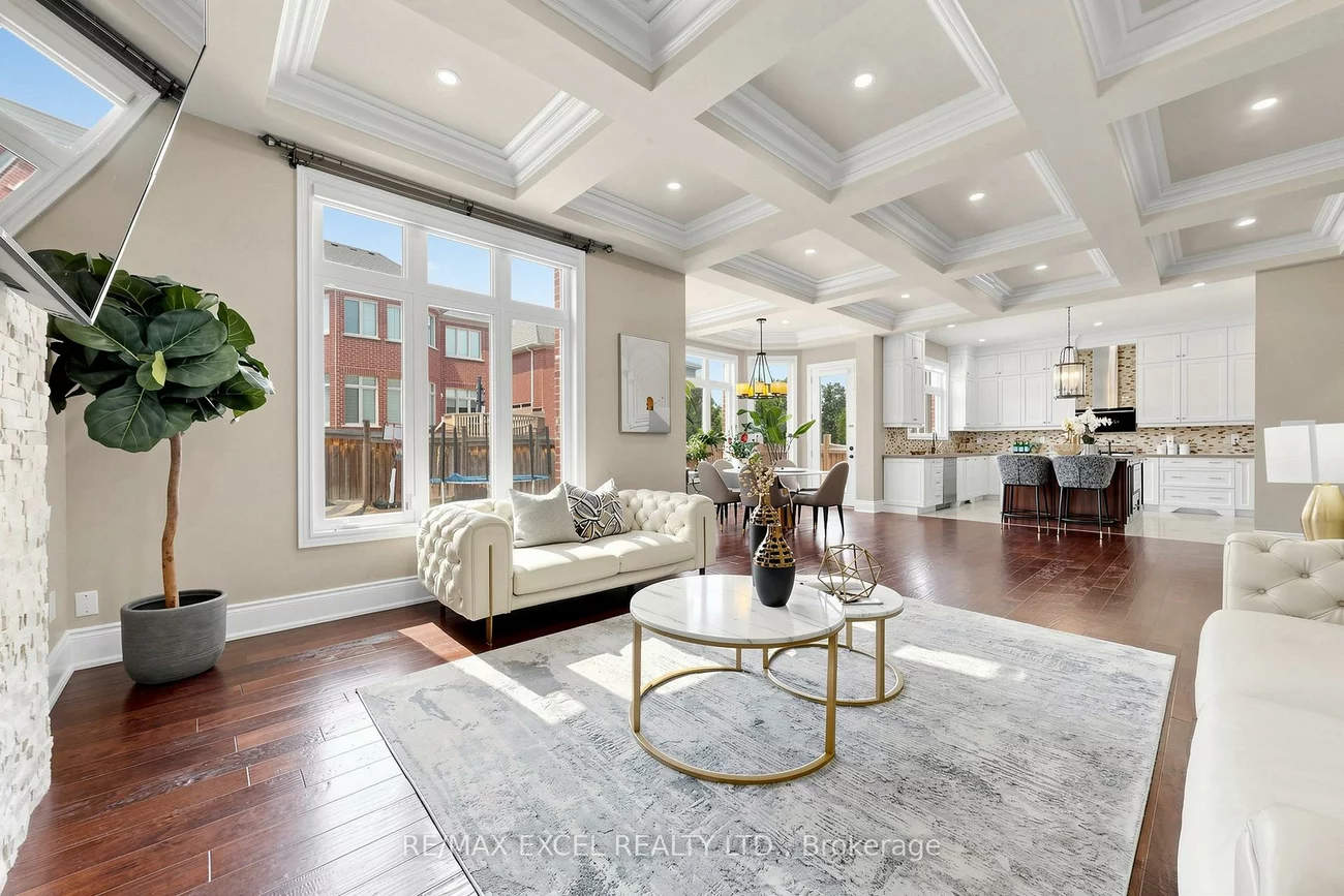 10, Royal West, Angus Glen, Markham