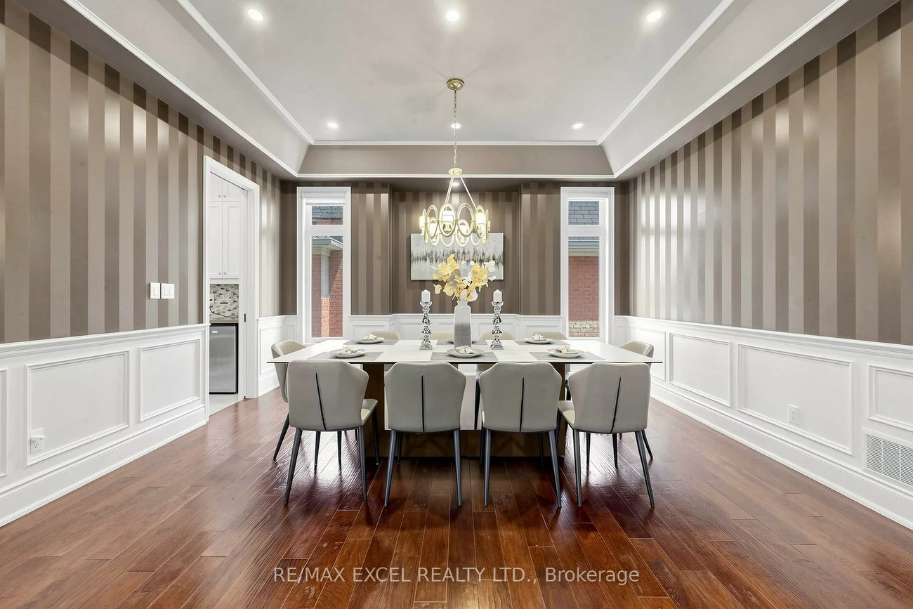 10, Royal West, Angus Glen, Markham