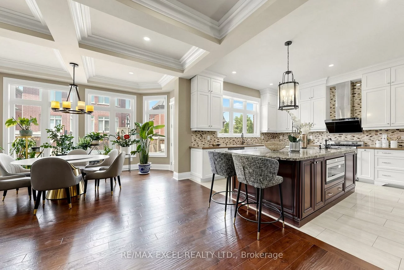 10, Royal West, Angus Glen, Markham
