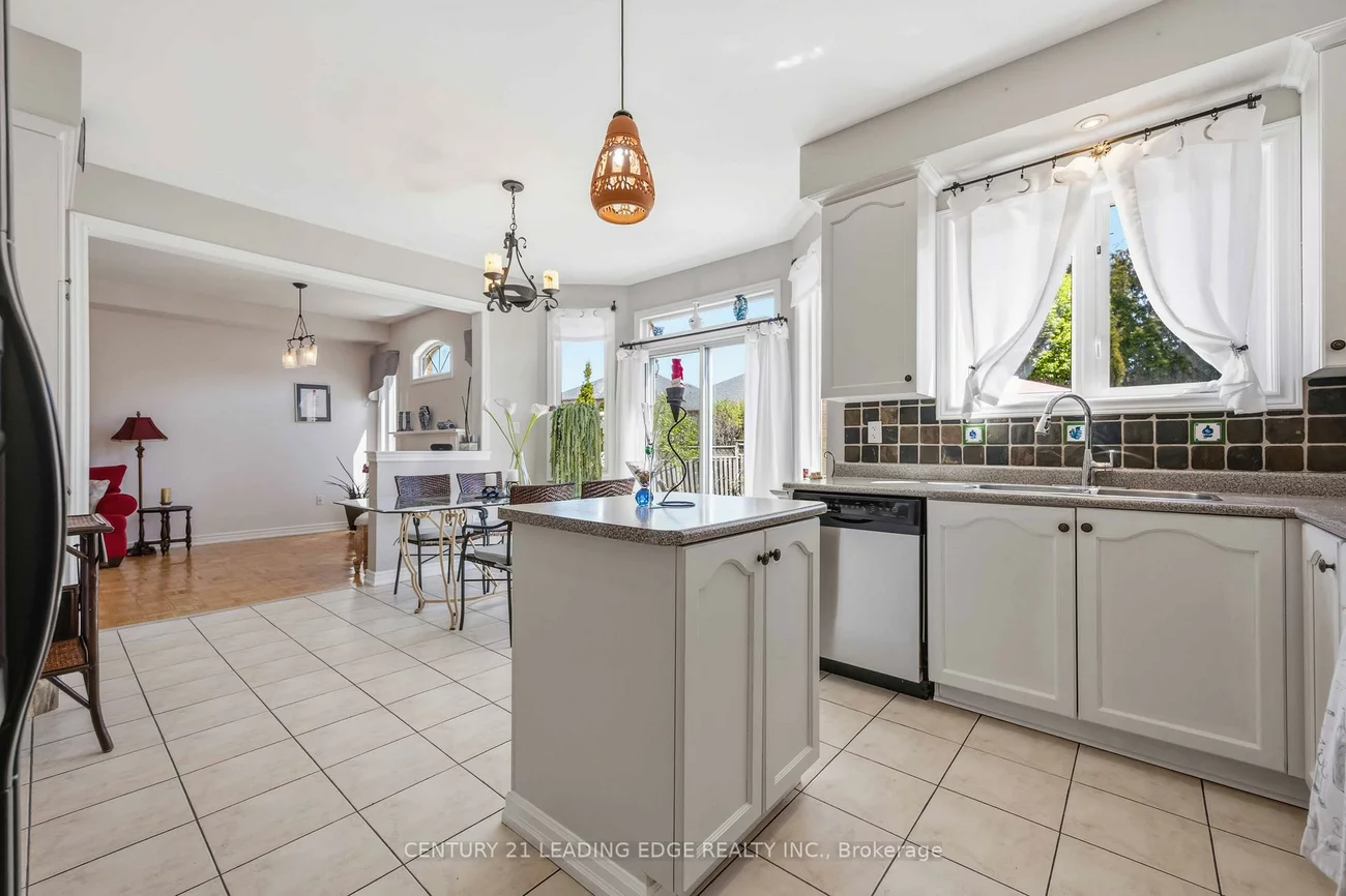 156, Landsdown, Wismer, Markham