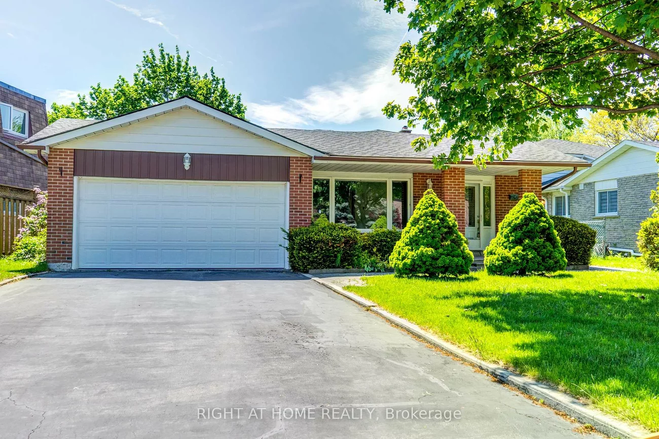 47, Shieldmark, Royal Orchard, Markham