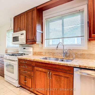 47, Shieldmark, Royal Orchard, Markham