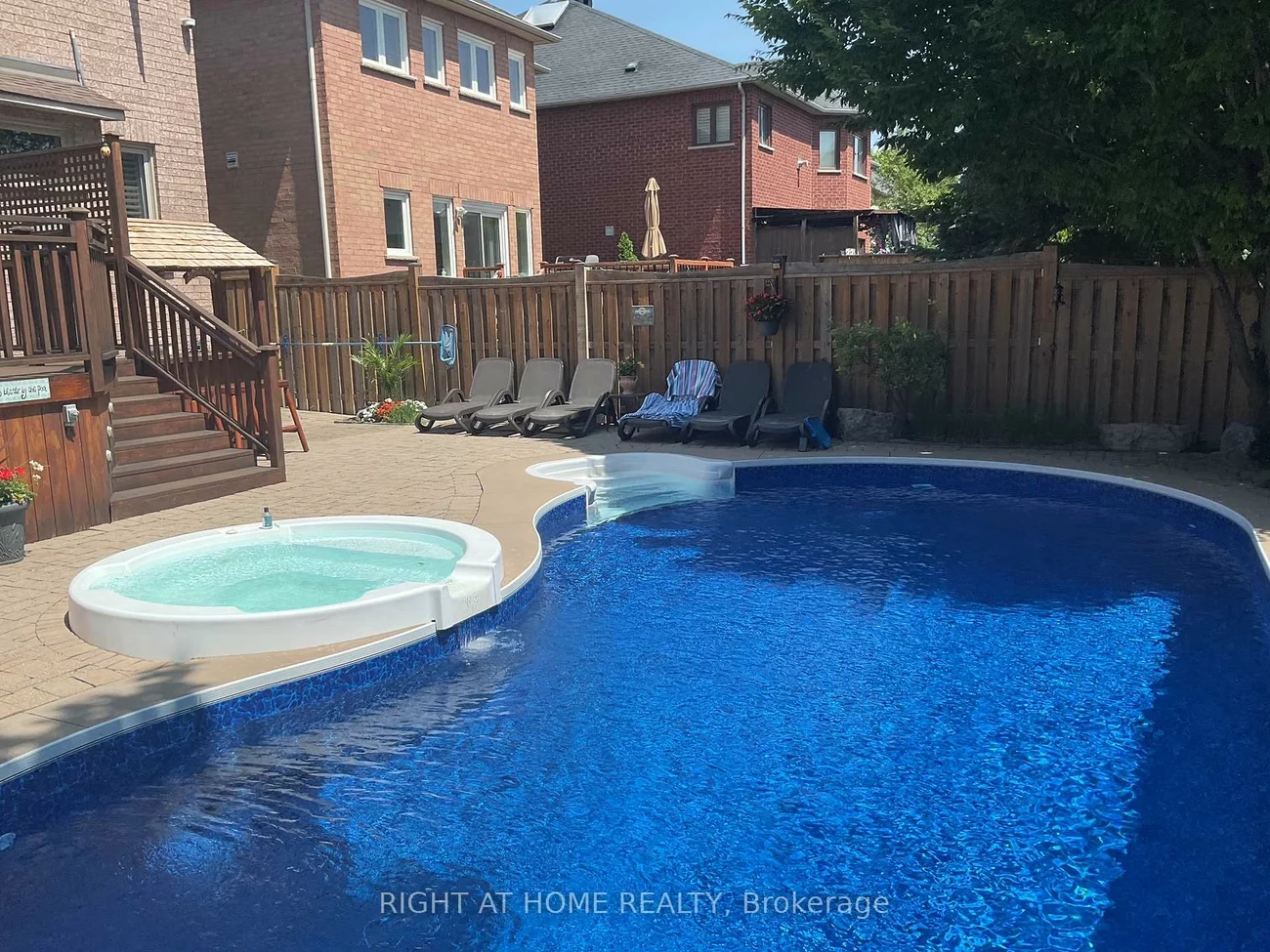 10, Red Ash, Legacy, Markham