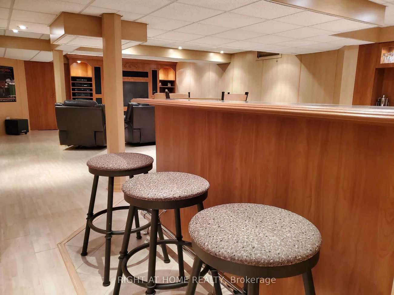 10, Red Ash, Legacy, Markham