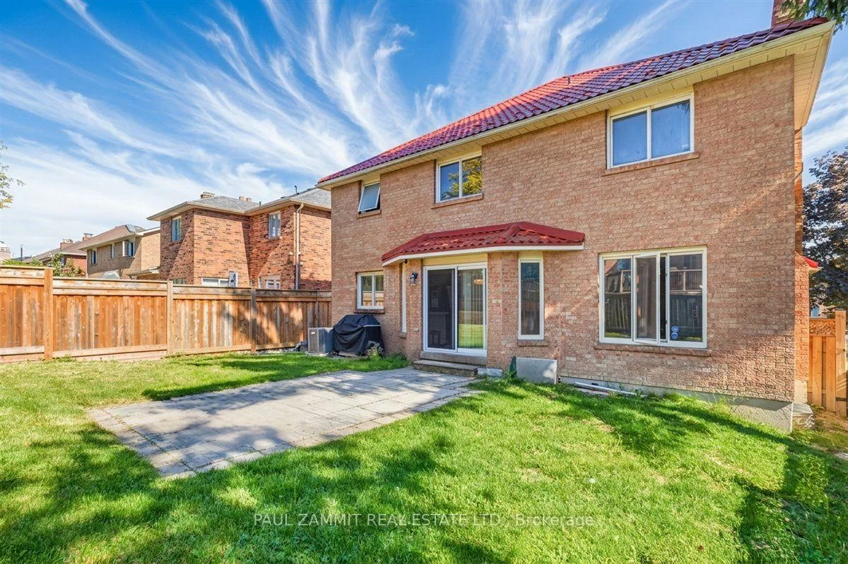 236, Green, Thornlea, Markham