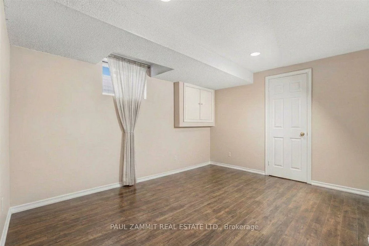 236, Green, Thornlea, Markham