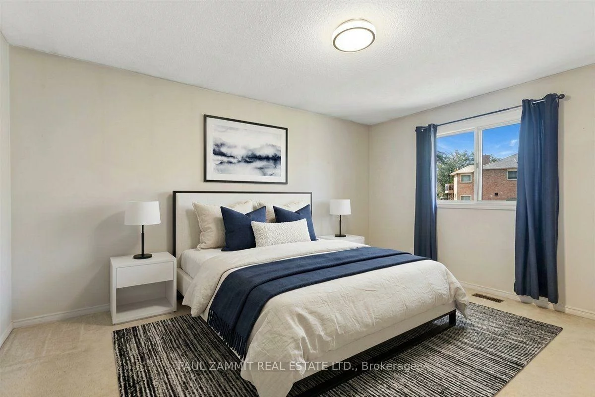 236, Green, Thornlea, Markham