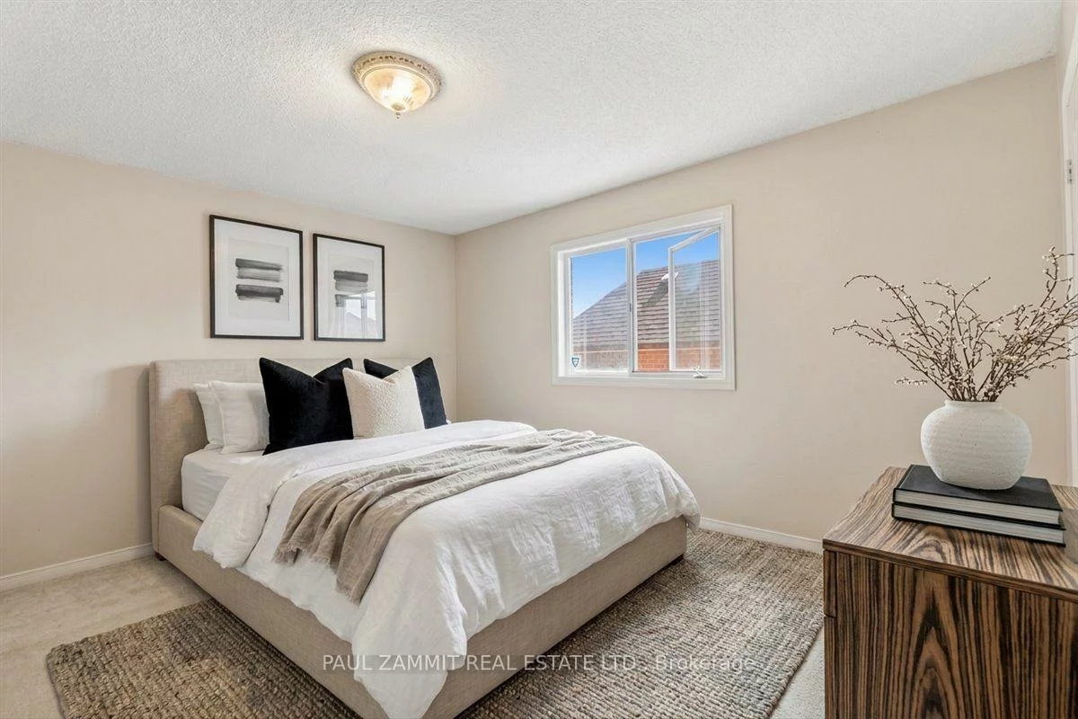 236, Green, Thornlea, Markham