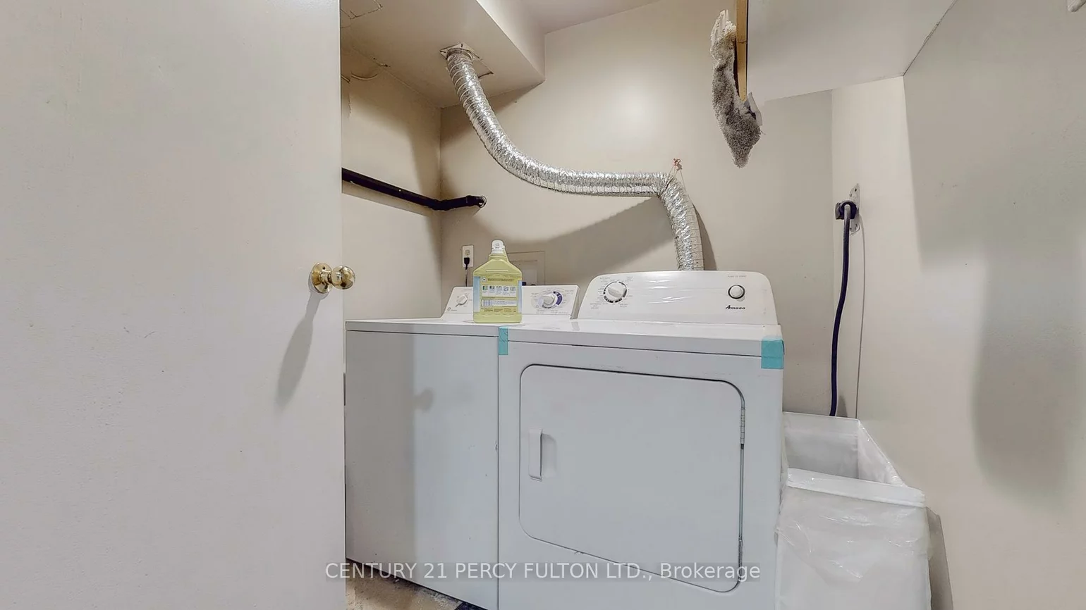 158, Holm, Aileen-Willowbrook, Markham