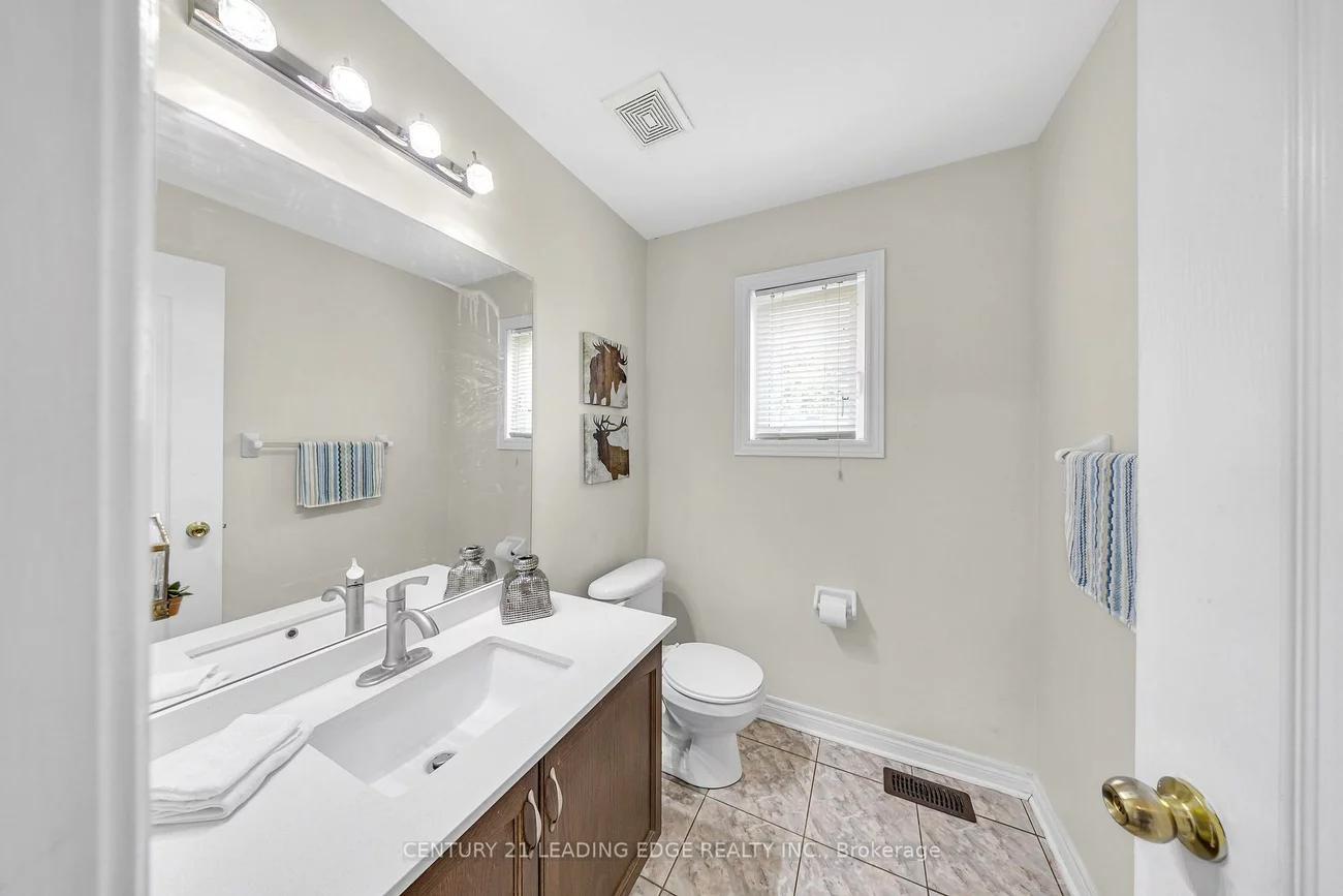 40, Ann Louise, Cedarwood, Markham