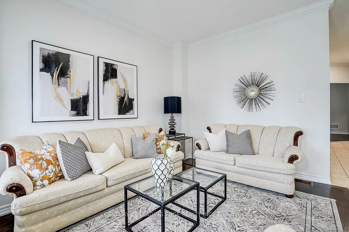 22, Pelister, Greensborough, Markham