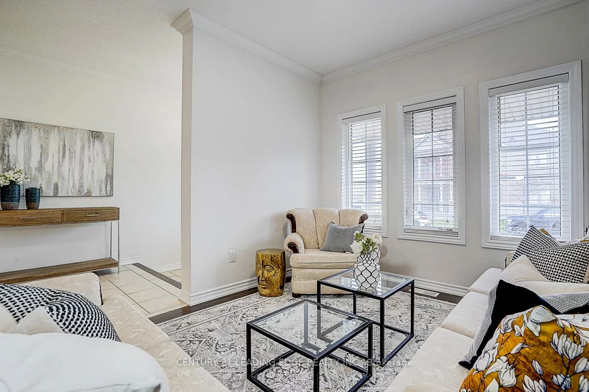 22, Pelister, Greensborough, Markham