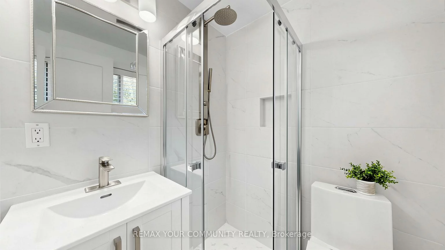 5, Coral Harbour, Bayview Fairway-Bayview Country Club Estates, Markham