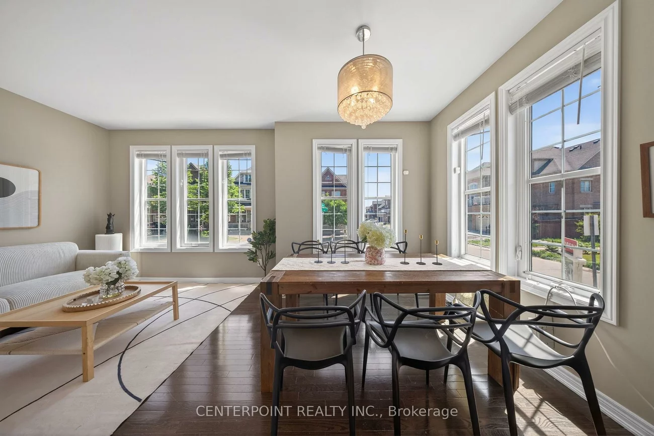 48, Tufo, Victoria Square, Markham