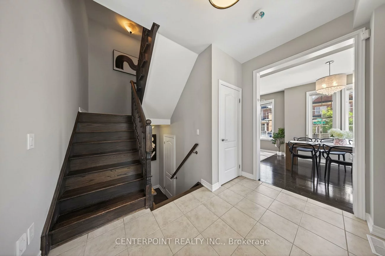 48, Tufo, Victoria Square, Markham