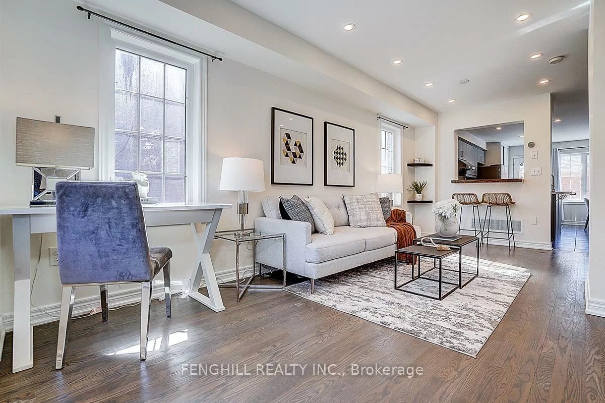 375, White's Hill, Cornell, Markham