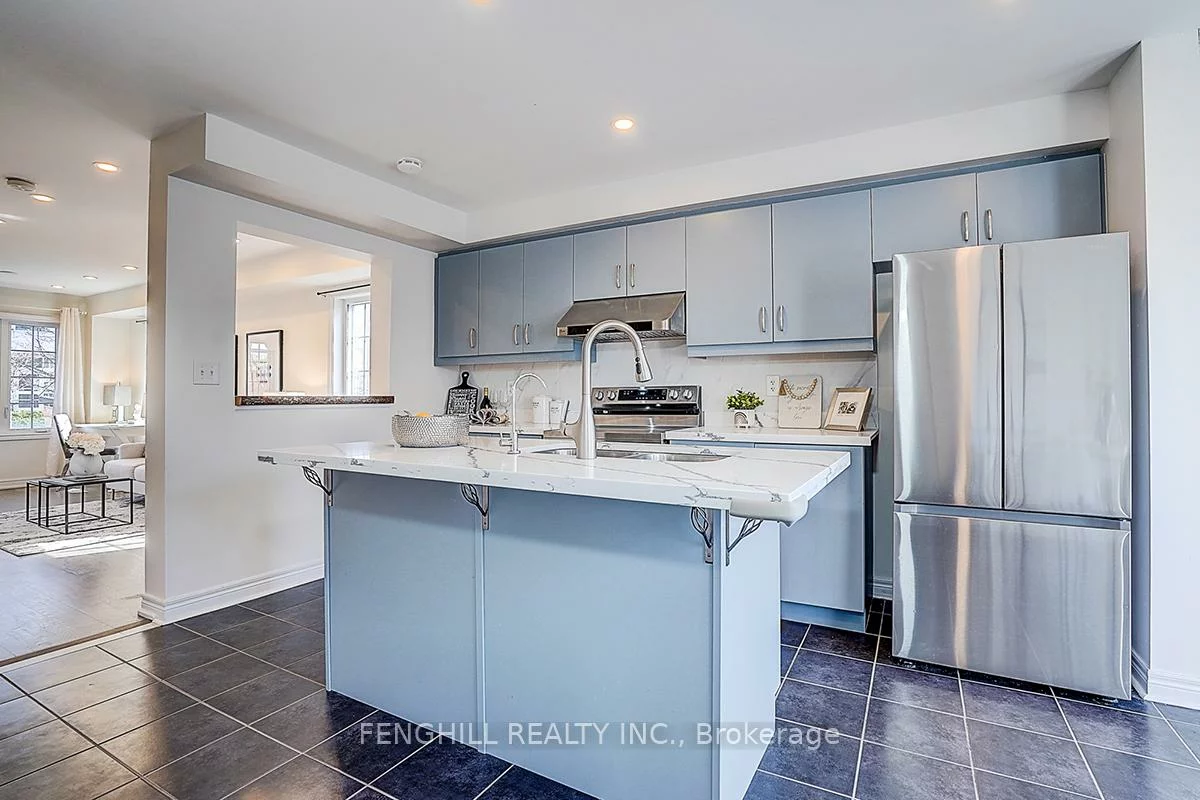 375, White's Hill, Cornell, Markham