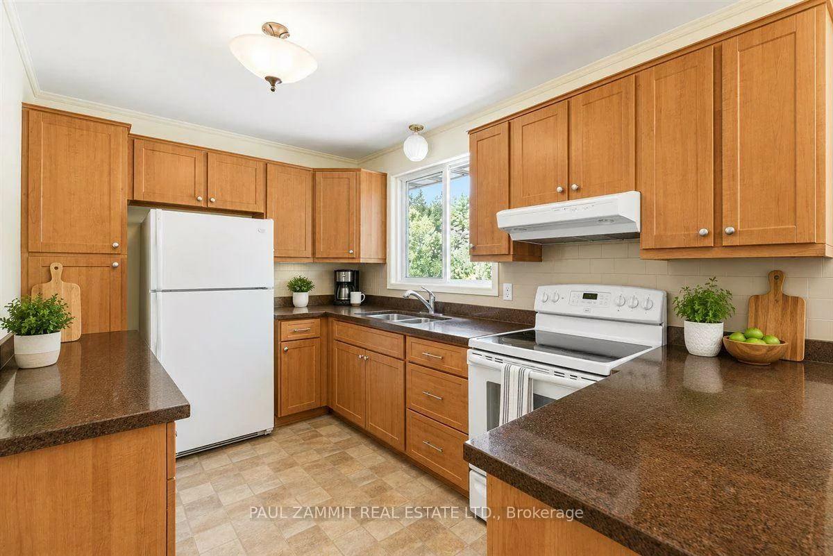 56, Coral Harbour, Bayview Fairway-Bayview Country Club Estates, Markham