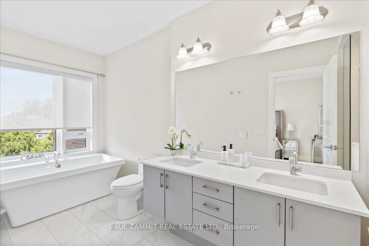39, Harold Lawrie, Thornhill, Markham