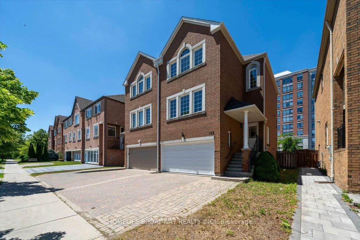 142, Leitchcroft, Commerce Valley, Markham