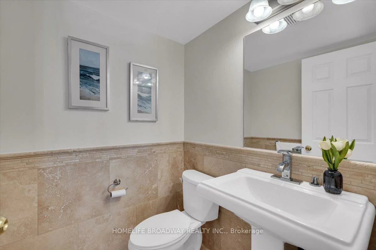 142, Leitchcroft, Commerce Valley, Markham