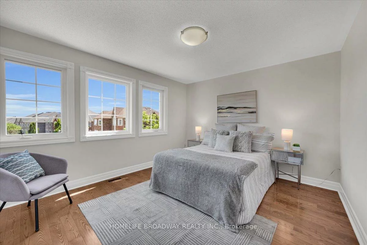 142, Leitchcroft, Commerce Valley, Markham