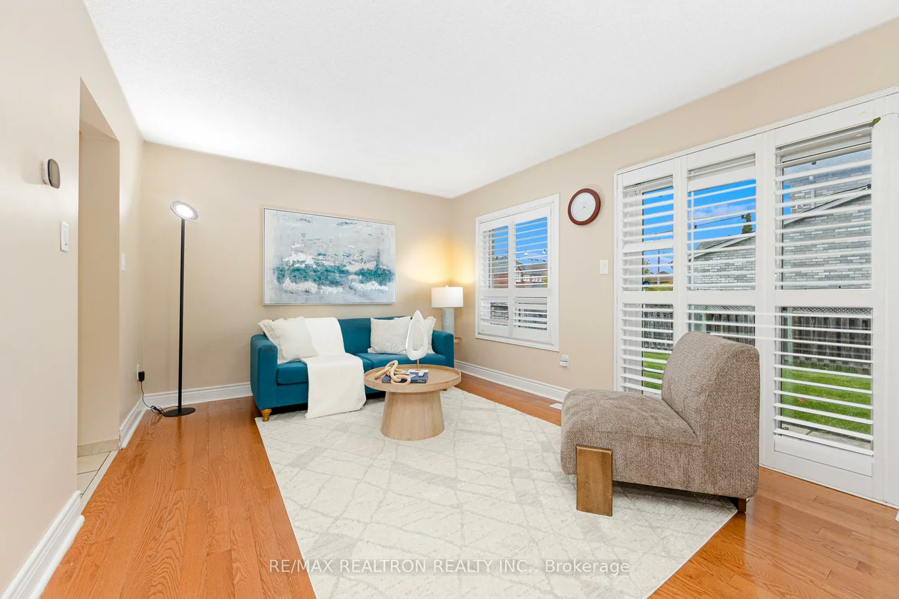 141, Laird, Middlefield, Markham